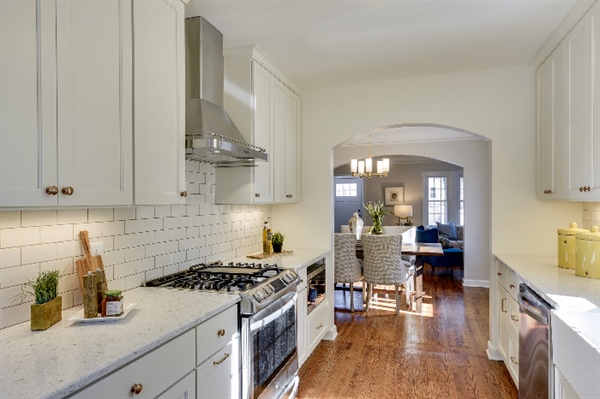 How Our Experts Approach Remodeling a Minneapolis House With Lead
